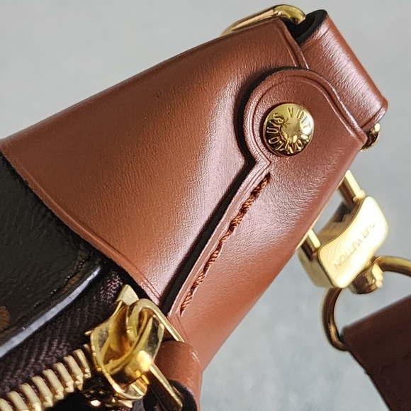 Louis vuitton reverse monogram Loop hobo - Picture 9 of 10